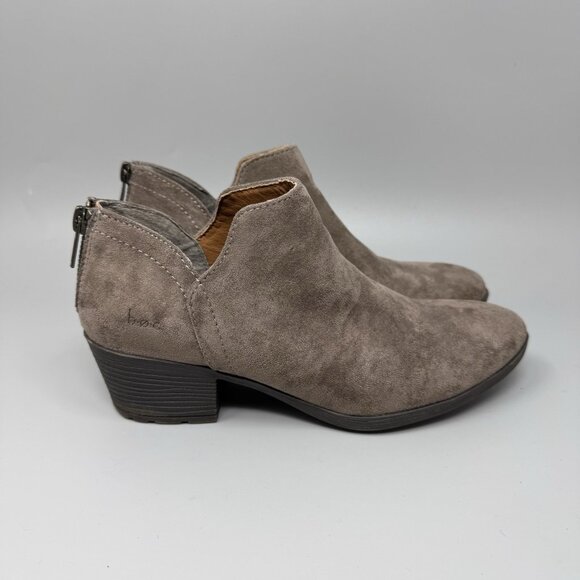 BOC Born Concept Boots Womens 6.5 M Celosia Ankle Booties Heels Brown Zip Suede - Picture 1 of 9